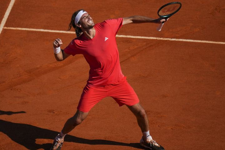 Τσιτσιπάς: “Από τους δυσκολότερους αντιπάλους ο Σίνερ, υπερήφανος που τα κατάφερα”