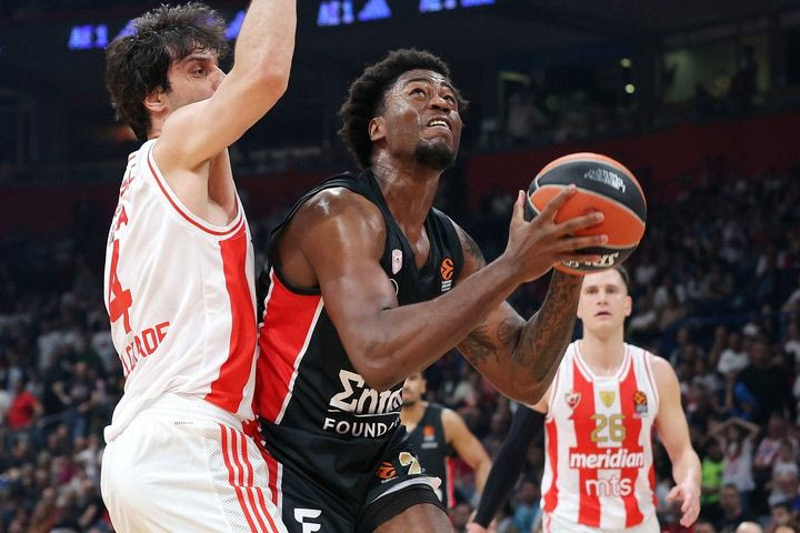 Ερυθρός Αστέρας – Ολυμπιακός 86-89: Προκρίθηκε στα playoffs της EuroLeague και ονειρεύεται την τετράδα