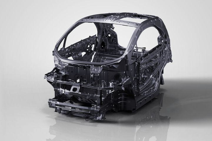 Δες ποιο είναι το αυτοκίνητο παραγωγής που τα μέρη του αμαξώματος είναι 3D εκτυπώσεις- VIDEO