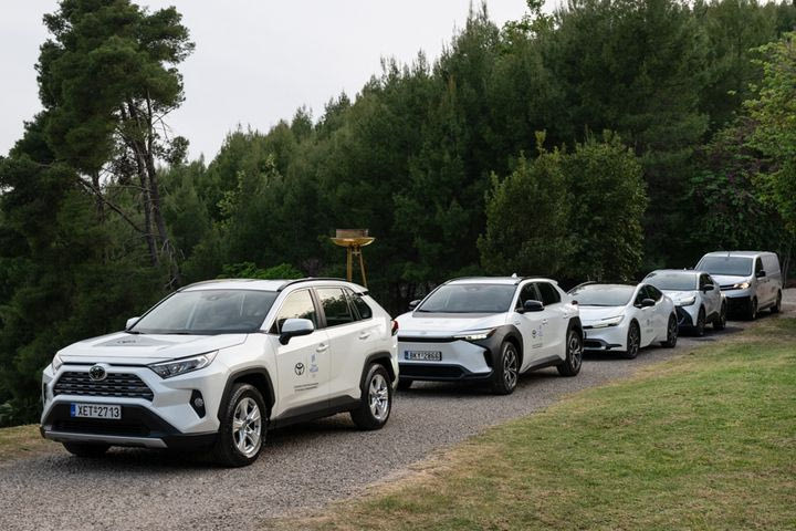 Η Toyota υποστηρίζει έμπρακτα την Ελληνική Ολυμπιακή Λαμπαδηδρομία «Παρίσι 2024».