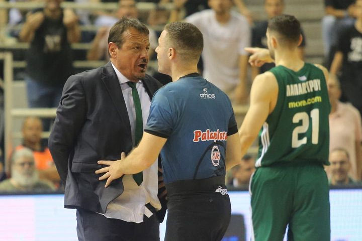 Ο Εργκίν Αταμάν αποβλήθηκε 6:43 πριν από το φινάλε του ΠΑΟΚ – Παναθηναϊκός
