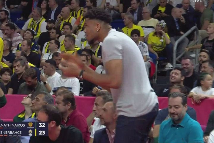Final Four 2024: Ο Γιάννης Αντετοκούνμπο πανηγύρισε το εντυπωσιακό μπλοκ του Κώστα