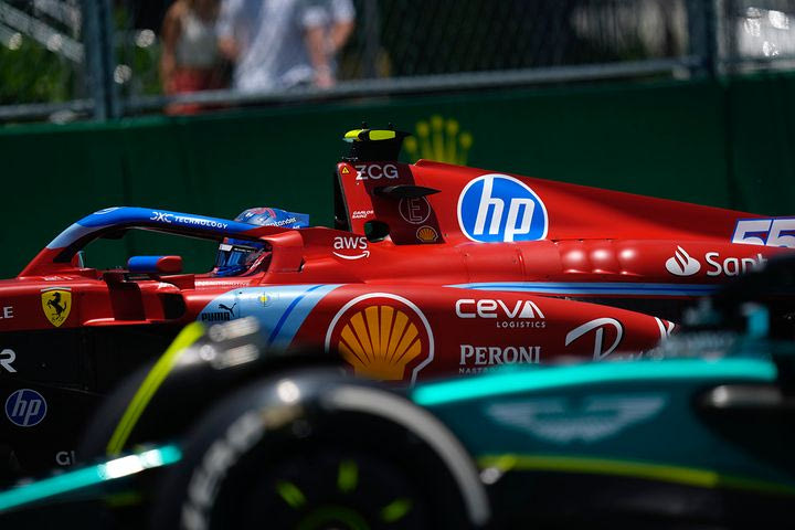 Ποινή στον Σάινθ για τη σύγκρουση με τον Πιάστρι, έπεσε στην 5η θέση ο Ισπανός