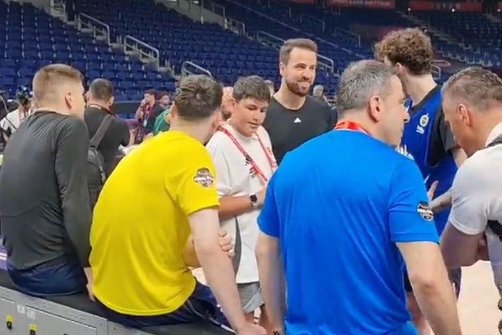 Final Four 2024, Παναθηναϊκός AKTOR: Ο γιος του Αταμάν τα είπε με τους παίκτες της Φενέρμπαχτσε