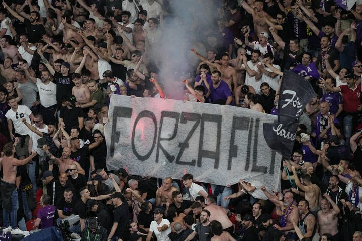 Conference League: Πάνω από 20.000 οπαδοί της Φιορεντίνα έκλεισαν θέση στο “Φράνκι”, για τον τελικό με τον Ολυμπιακό