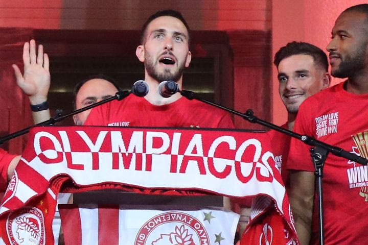 Φορτούνης: “Να αγαπάτε αυτή την ομάδα και όλοι μαζί να πάμε για ευρωπαϊκά”