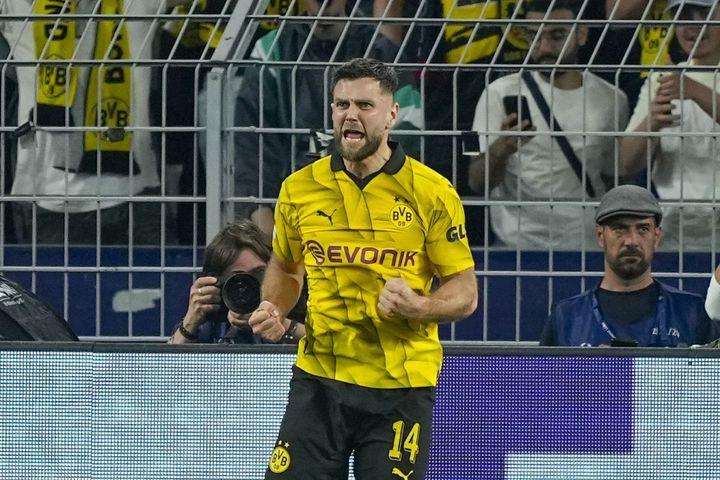 Ντόρτμουντ – Παρί 1-0: Ο Φίλκρουγκ έδωσε στους Βεστφαλούς το αβαντάζ