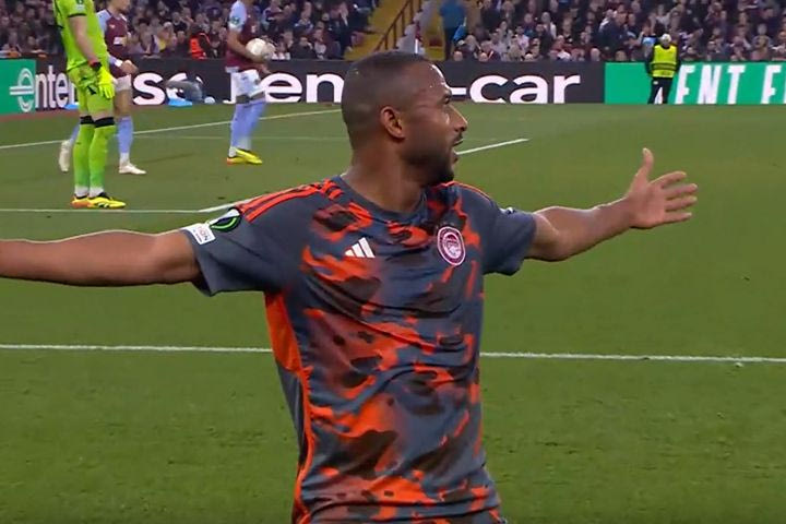 Το 2-0 του Ολυμπιακού στο Βίλα Παρκ με το δεύτερο γκολ του Ελ Κααμπί