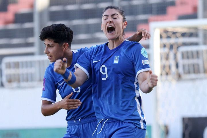 Ελλάδα – Μαυροβούνιο 2-2: Έχασε τη νίκη στις καθυστερήσεις, αλλά παρέμεινε στην κορυφή των προκριματικών του Euro 2025