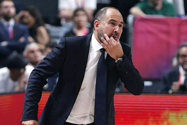 Η Ρεάλ επισημοποίησε την συμφωνία με τον Τσους Ματέο για νέο διετές συμβόλαιο