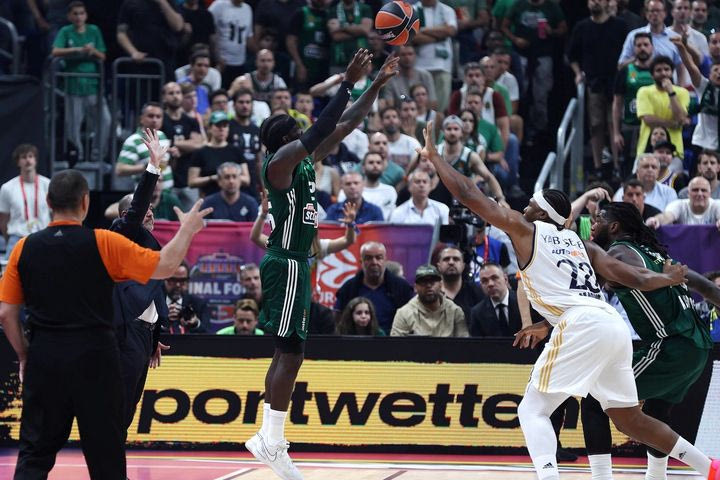 Final Four 2024, Ρεάλ – Παναθηναϊκός AKTOR: Το μεγάλο τρίποντο του Ναν για το προσπέρασμα των πράσινων στην τρίτη περίοδο