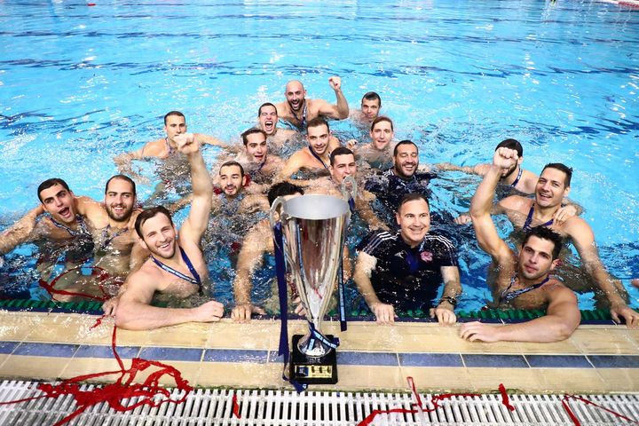 Ο Ολυμπιακός έφτασε τους 313 τίτλους σε ομαδικά αθλήματα μετά την κατάκτηση της Handball Premier