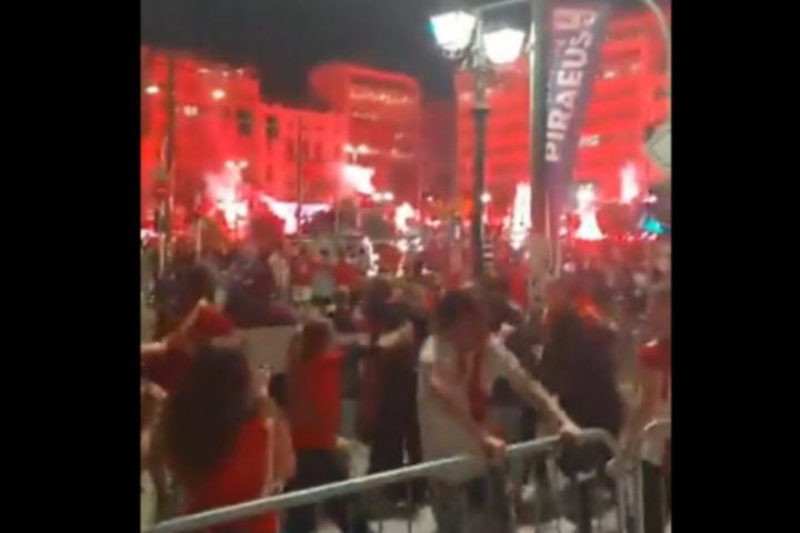 Ολυμπιακός – Φιορεντίνα: Διαλύθηκε ο Πειραιάς στο γκολ του Ελ Κααμπί