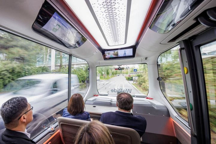 H Renault υποστηρίζει το όραμα των ΜΜΜ χωρίς οδηγό