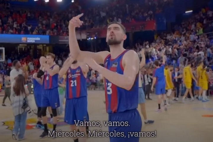 Το ματς-θρίλερ της ACB μέσα από τα μάτια του Σατοράνσκι: Οι στιχομυθίες στο παρκέ, οι κραυγές, η εμψύχωση και η ατάκα στο φινάλε με “άρωμα” Ολυμπιακού