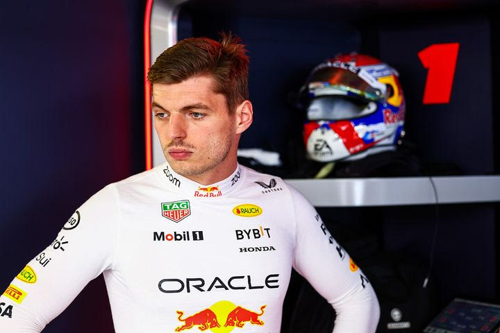 Φερστάπεν: “Πολύ κοντά πλέον τα αυτοκίνητα, δεν σκέφτομαι τη βαθμολογία”