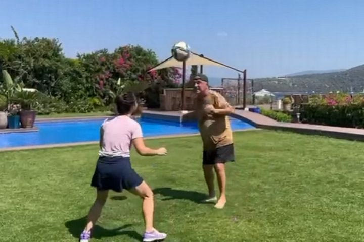 Παναθηναϊκός: Οι κεφαλιές του Τερίμ με την κόρη του μπροστά στην πισίνα