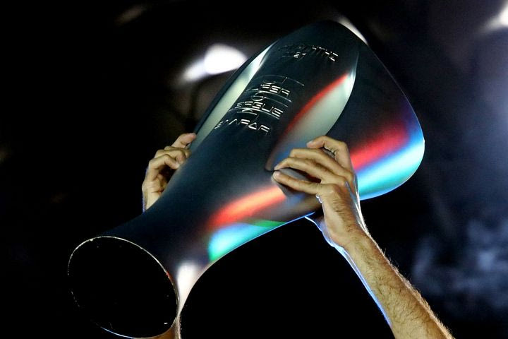 Stoiximan Super League: Αυτό είναι το πλάνο της Λίγκας για την απονομή του τροπαίου στον πρωταθλητή
