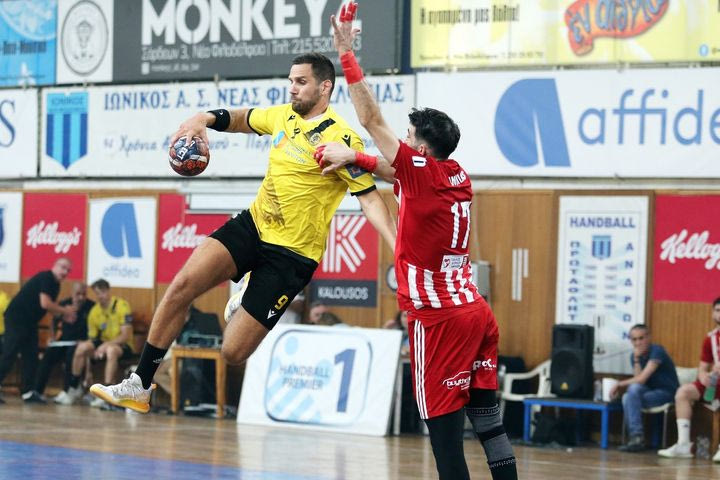 Ολυμπιακός – ΑΕΚ: Η τρίτη πράξη των τελικών γίνεται στη Νίκαια