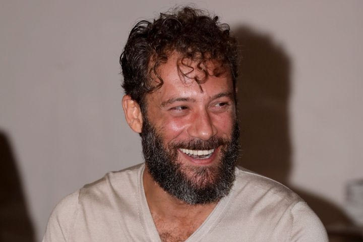 Αντίνοος Αλμπάνης: Το σχόλιο για τη Ζήνα Κουτσελίνη, οι αντιδράσεις στο Twitter/Χ και οι απαντήσεις του