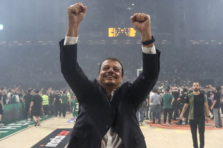 Πράσινη τρέλα για τον Παναθηναϊκό του Αταμάν και των δυο στρατηγών, γενναίος με αυτογκόλ ο Ολυμπιακός