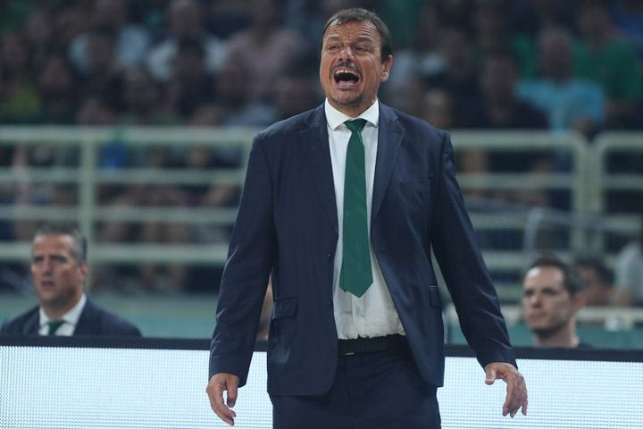 Αταμάν: “Φίλε μου Μπαρτζώκα σταμάτα να μιλάς για μένα, μην ζηλεύεις, μπορεί στο μέλλον να νικήσεις τη EuroLeague με τον Ολυμπιακό”