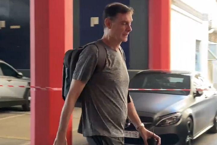 Ολυμπιακός – Παναθηναϊκός AKTOR: Η άφιξη των ερυθρολεύκων στο ΣΕΦ για το Game 2