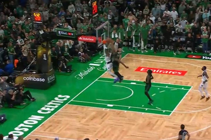 NBA Finals, Σέλτικς – Μάβερικς: Η τάπα του Γουάιτ στον Ουάσινγκτον που κλείδωσε την νίκη της Βοστώνης και οι διαμαρτυρίες του Ντάλας