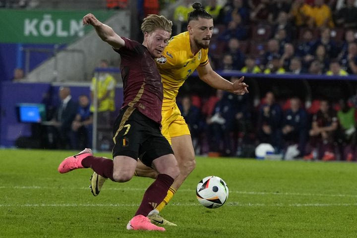 Euro 2024, Βέλγιο – Ρουμανία: Ο Ντε Μπρόινε έκανε το 2-0 από ασίστ του γκολκίπερ Καστέλς