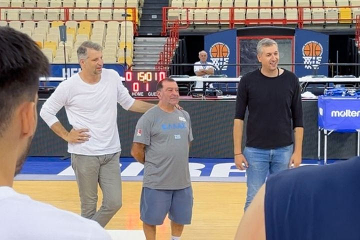 Εθνική ομάδα, η ευχή των Διαμαντίδη, Παπαλουκά στους διεθνείς: “Αξίζει η γενιά σας να χαρεί κάτι μεγάλο”
