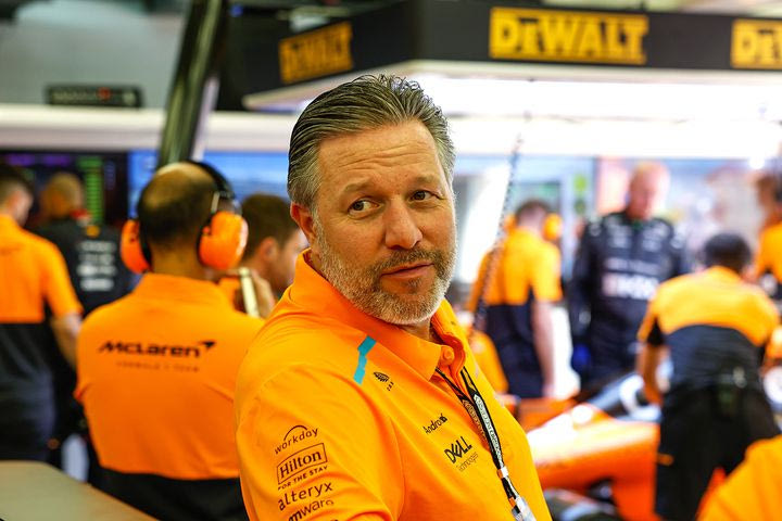 Η Μόντσα δεν ταιριάζει στη McLaren, αλλά “έχουμε κάποια ωραία πράγματα για το αυτοκίνητο” λέει ο Μπράουν