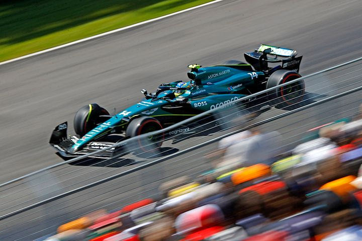 Ο Αλόνσο ταχύτερος στις δεύτερες δοκιμές του Μόντρεαλ πριν τη βροχή, προβλήματα για τον Φερστάπεν