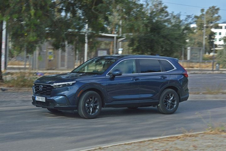 Δοκιμάζουμε το SUV της Honda που κλείνει την ψαλίδα από τα premium