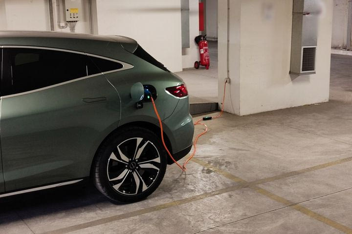 Επίσημο: Στις 11.000 ευρώ η επιδότηση από το “Κινούμαι Ηλεκτρικά 3”- Σημαντική η αύξηση στα κίνητρα για την αγορά