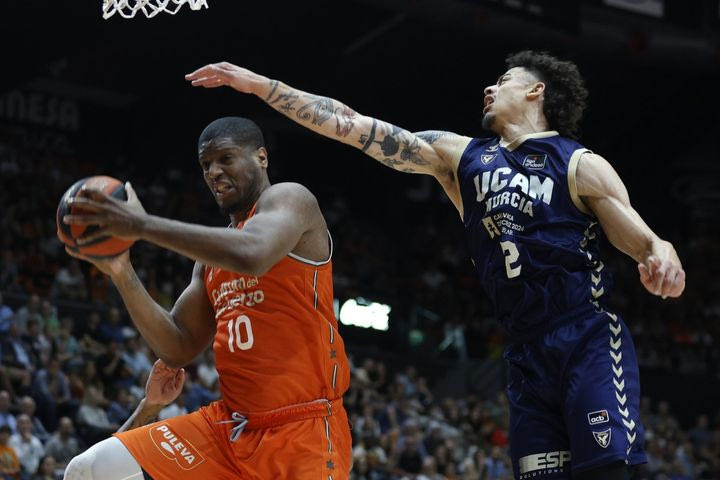 Από τη EuroLeague στην Ιαπωνία: Ο Ντάμιεν Ίνγκλις άφησε τη Βαλένθια και μετακομίζει στη Γιοκοχάμα