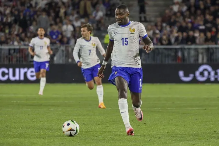 Τα τρία άχαστα της ημέρας