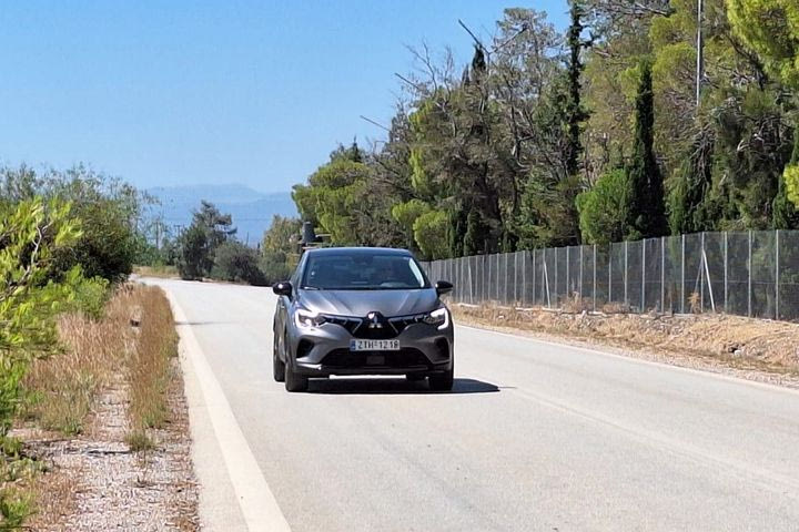 Οδηγούμε το νέο Mitsubishi ASX στην έκδοση PHEV που θέλει το στέμμα στα B-SUV
