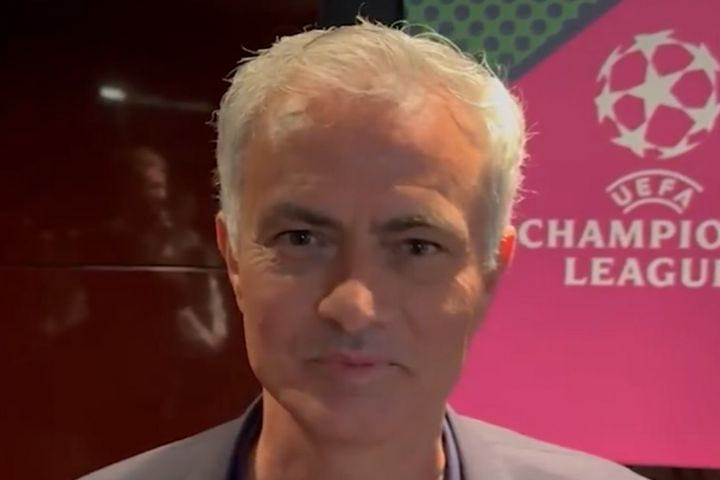 Ο Μουρίνιο με “Merhaba” έστειλε το πρώτο του μήνυμα στους οπαδούς της Φενέρμπαχτσε