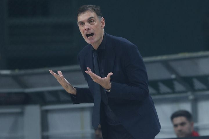 Μπαρτζώκας: “Εγώ δεν θα είμαι ο κλασικός γραφικός, όπως κάνουν άλλοι, να γκρινιάζει για τη διαιτησία”