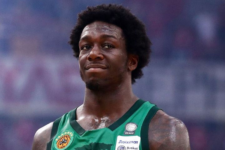 Η Τουρκία θέλει να κατακτήσει το EuroBasket 2025 με νατουραλιζέ τον Κέντρικ Ναν