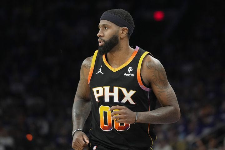 NBA: Οι Σανς έδωσαν 4ετές συμβόλαιο στον Ρόις Ο’Νιλ, κρατάνε και τον Μπολ Μπολ
