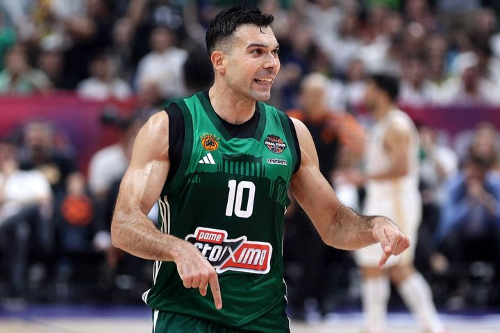 Κώστας Σλούκας: Η Μαρία Δαρσινού γέννησε το δεύτερο παιδί τους