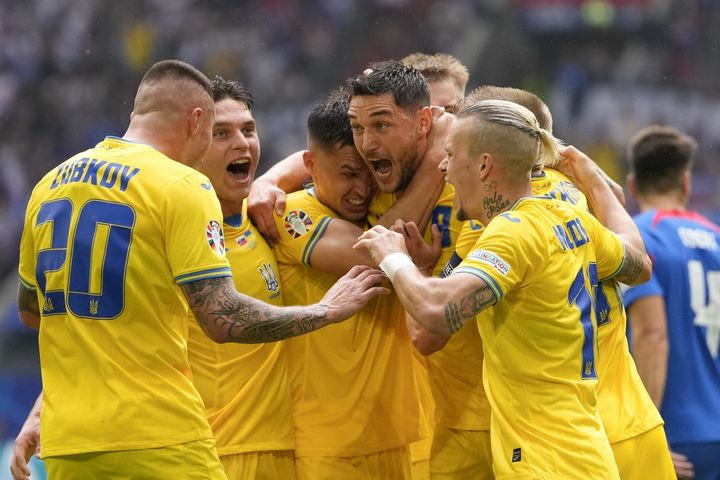 Παγκόσμιο Κύπελλο 2026: Η Ουκρανία λυτρώθηκε στο τελευταίο δεκάλεπτο κόντρα στην Ισλανδία και πήρε το “χρυσό” εισιτήριο για τα playoffs του Μουντιάλ 2026