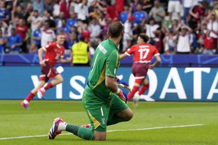 Euro 2024, Ελβετία – Ιταλία: Ο Βάργκας έκανε το 2-0 για τους Ελβετούς με υπέροχο φαλτσαριστό σουτ