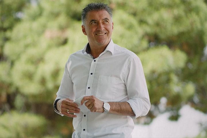 Θοδωρής Ζαγοράκης: “Να τον ακούς τον Στέλιο όταν σου λέει ότι θα το πάρετε” – Το συγκινητικό γράμμα του αρχηγού της Εθνικής Ομάδας του 2004 στον νεότερο εαυτό του