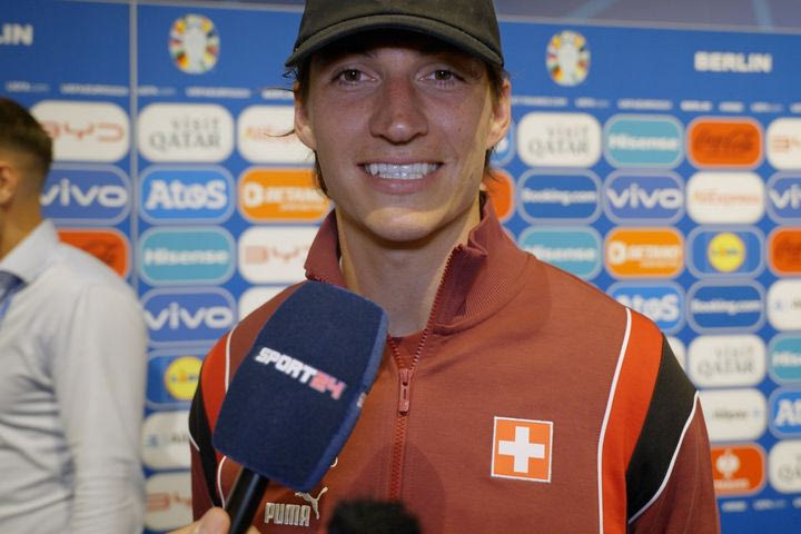 Ο Στίβεν Τσούμπερ στο SPORT24: “Είμαστε ένα γκρουπ με τρελούς τύπους, να πάρουμε το πρωτάθλημα με την ΑΕΚ”