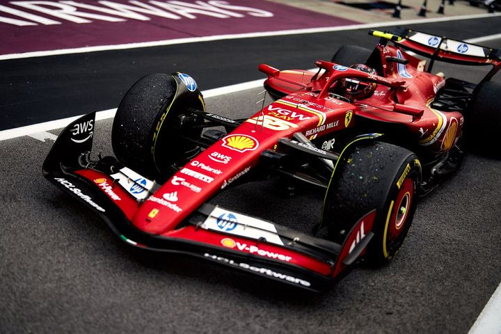 Πώς έχασε έδαφος η Ferrari, πώς θέλει να ανακάμψει και γιατί δεν ελπίζει σε πολλά στο Σίλβερστοουν