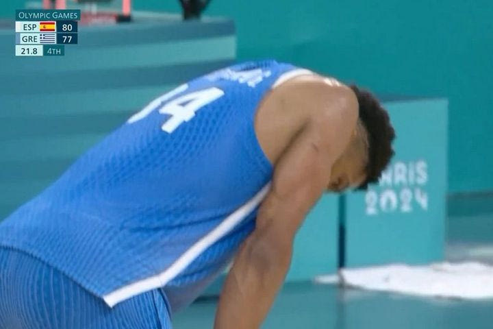 Ολυμπιακοί Αγώνες, Ισπανία – Ελλάδα: Το κρίσιμο άστοχο τρίποντο του Γιάννη Αντετοκούνμπο λίγο πριν από το φινάλε