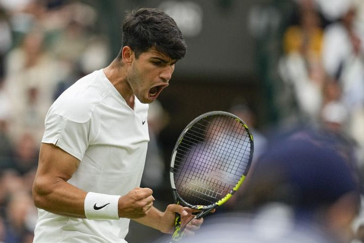 Wimbledon: Ο Αλκαράθ πήρε την τιτανομαχία με τον Τιάφο και προκρίθηκε στους “16”