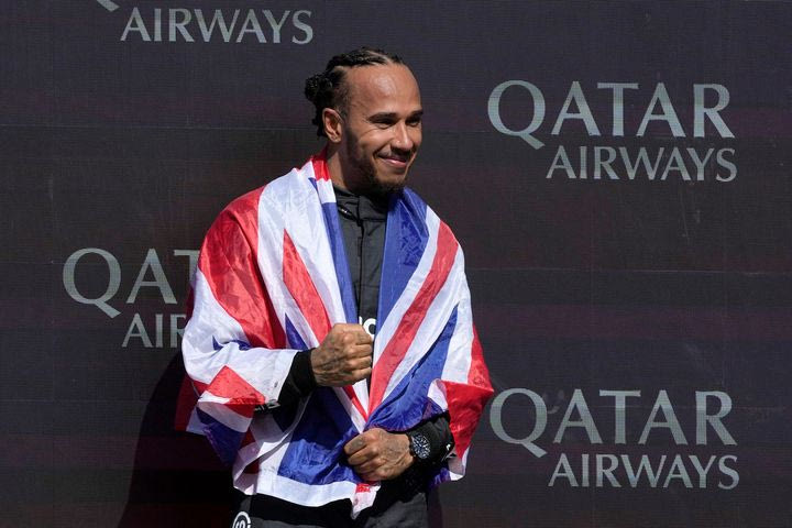 Χάμιλτον: “Πρέπει να επιμένεις ακόμα κι όταν νιώθεις ότι είσαι στον πάτο του βαρελιού”